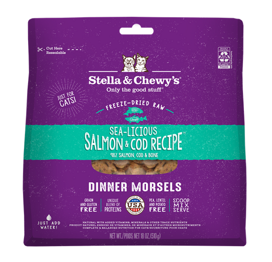 Stella & Chewy’s Yummy Lickin’ Salmon & Chicken Freeze Dried Raw Dinner Morsels for Cats 18oz