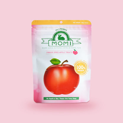 Momi Freeze-Dried Apple Treat | Natural Fruit Snack for Rabbits, Guinea Pigs & Small Pets