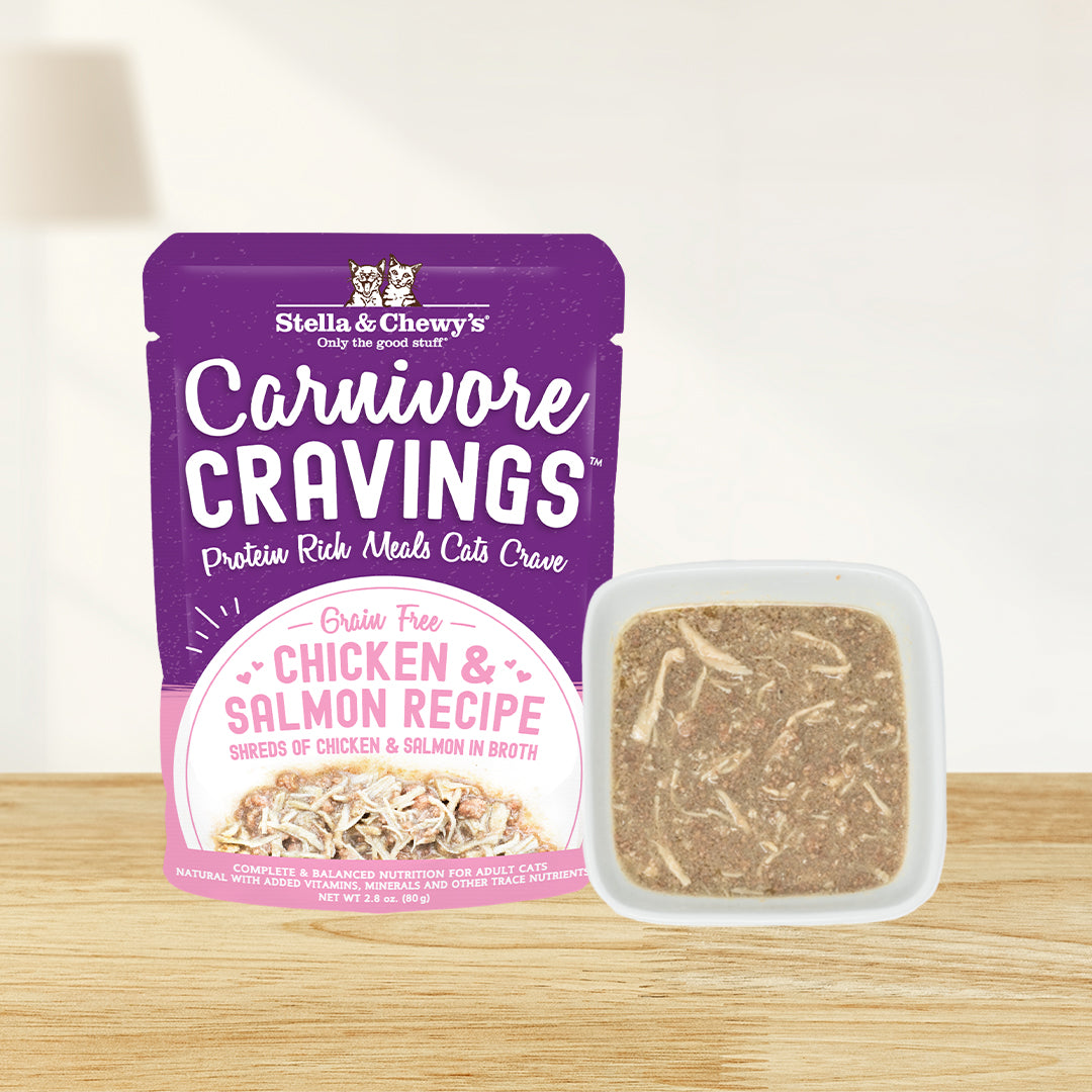 Stella and Chewy’s Carnivore Cravings Purrfect Pâté Chicken and Salmon in Broth 5.2oz